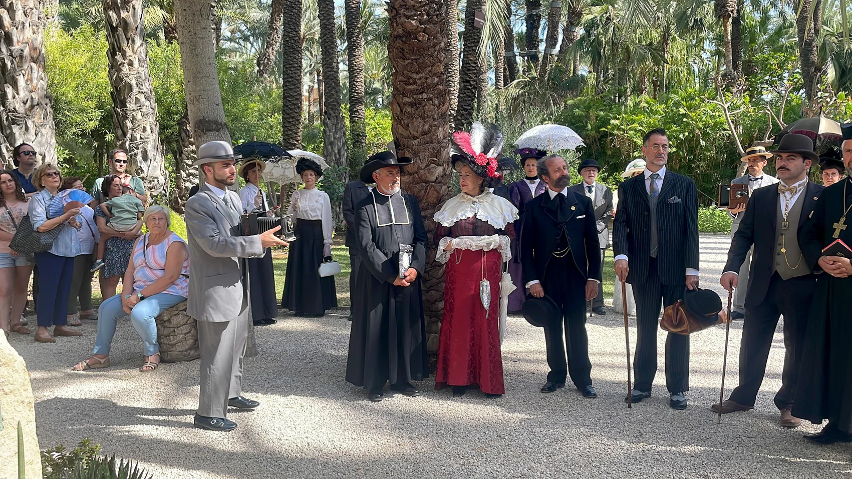 00002recreacion_eclipse1900_HuertodelCura_